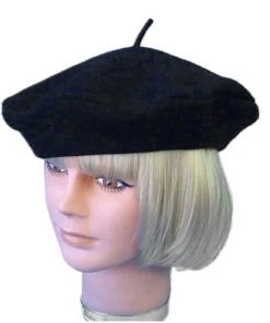 Carnival Products Beret Black Wool Accessoriesc